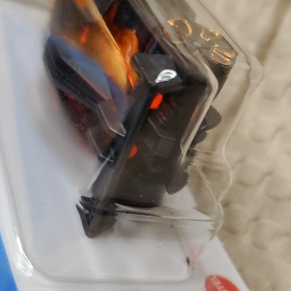 Hot‎ Wheels - Picture 7 of 10